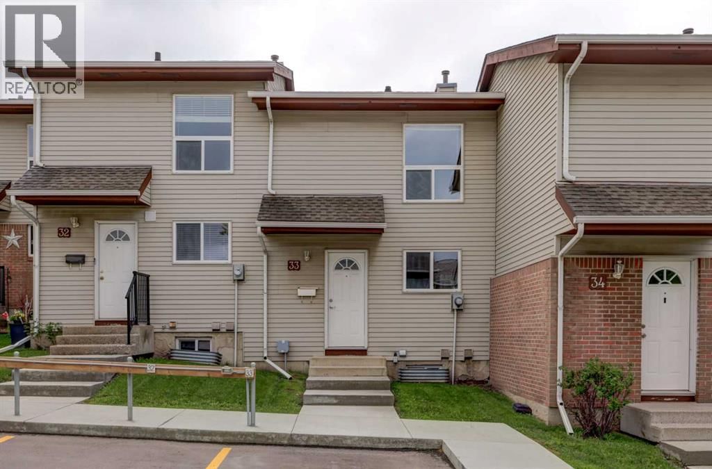 64 Whitnel Court property photo