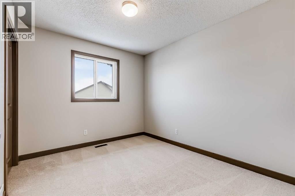 106 LUXSTONE WAY SOUTHWEST Image 15