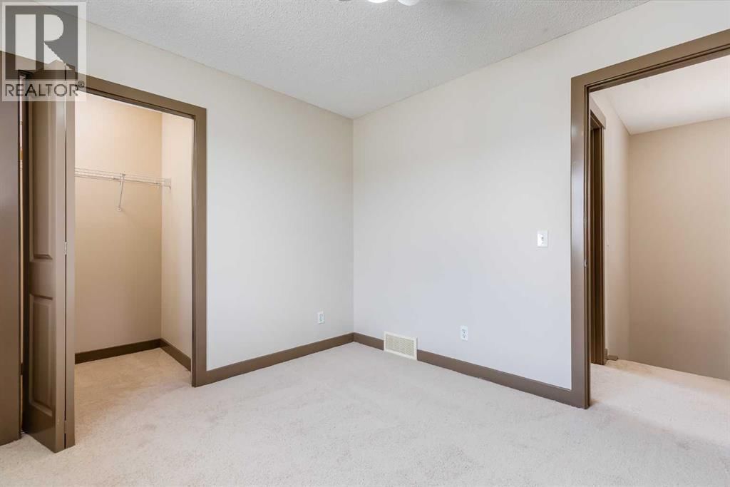 106 LUXSTONE WAY SOUTHWEST Image 18