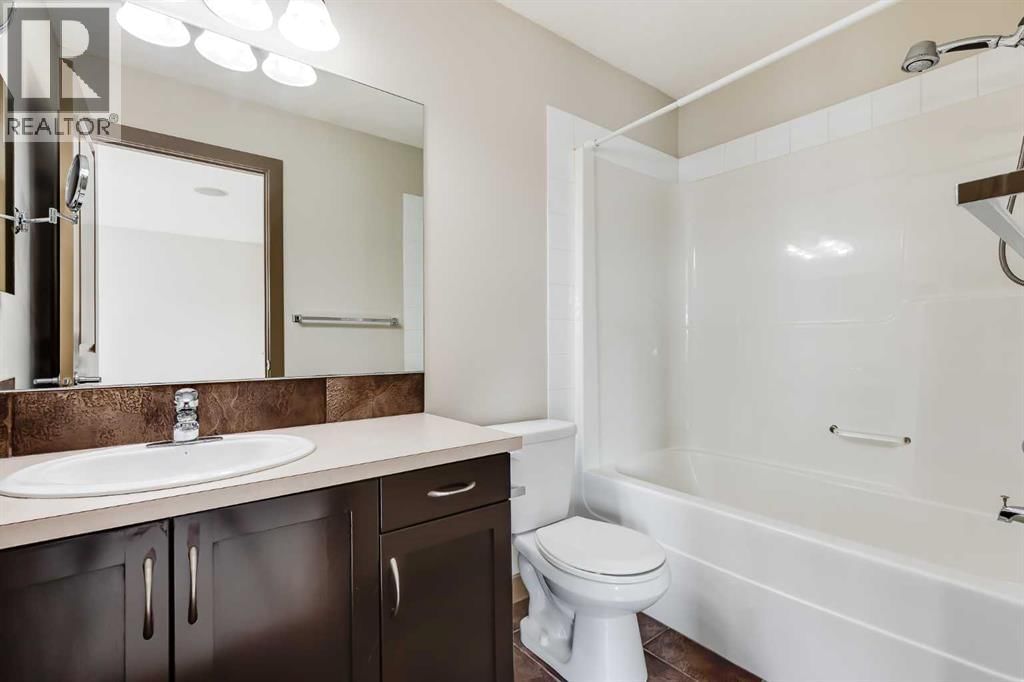 106 LUXSTONE WAY SOUTHWEST Image 24