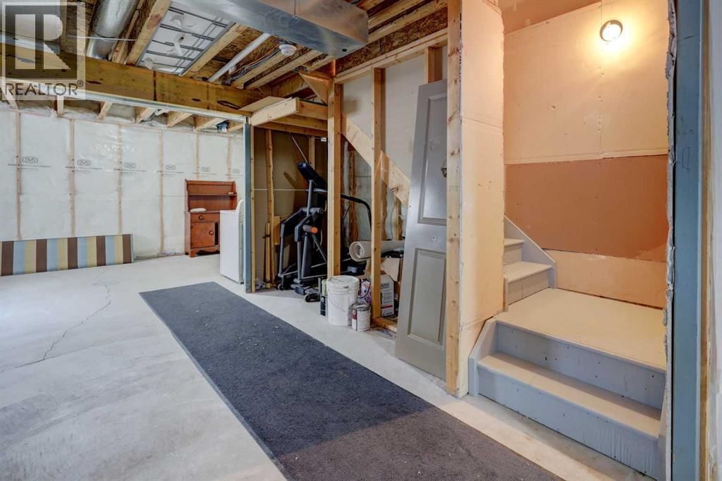 106 LUXSTONE WAY SOUTHWEST Image 35