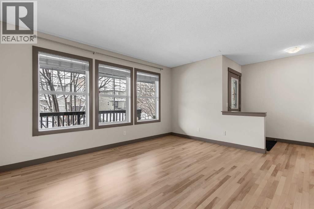 106 LUXSTONE WAY SOUTHWEST Image 4