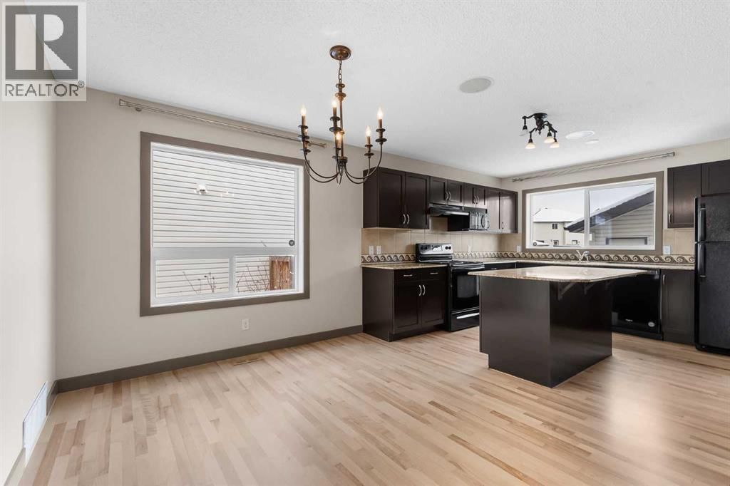 106 LUXSTONE WAY SOUTHWEST Image 7