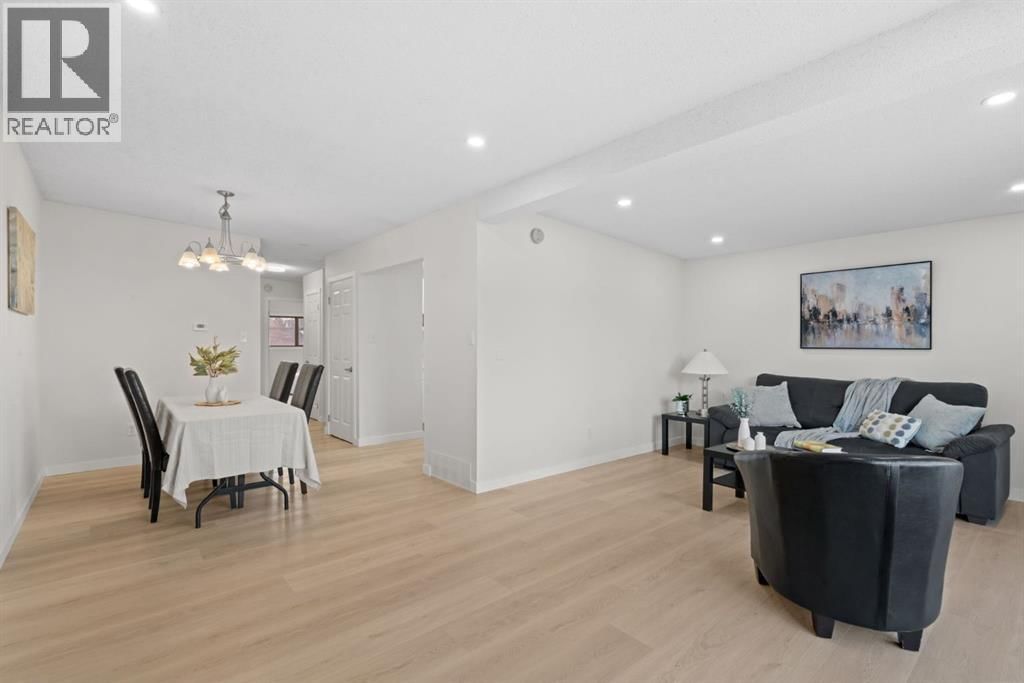 8547 47 AVENUE NORTHWEST Image 10