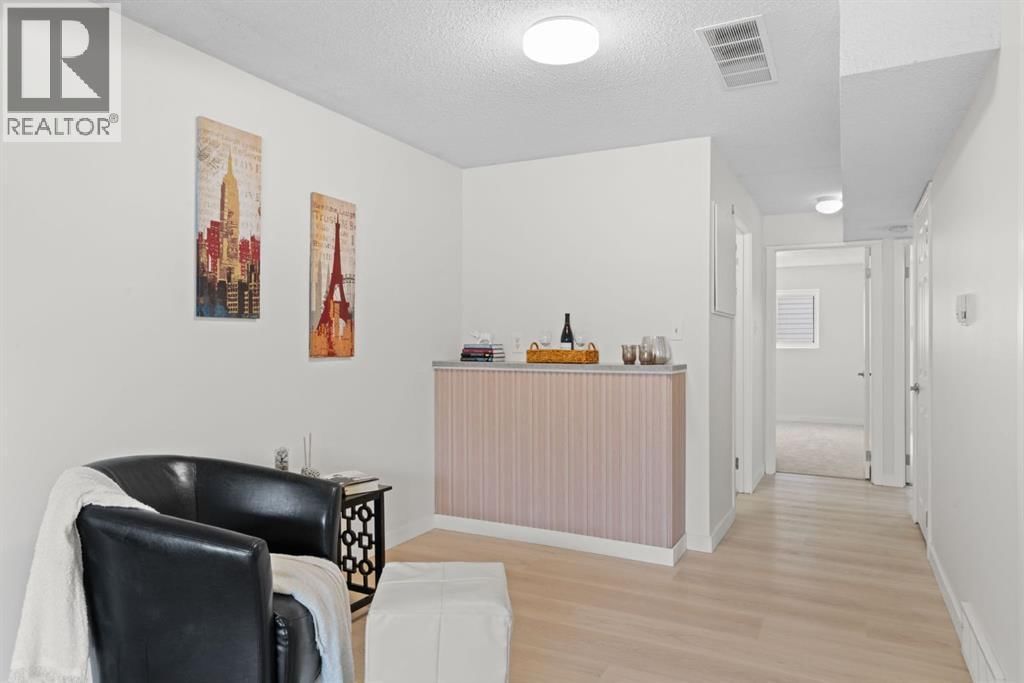 8547 47 AVENUE NORTHWEST Image 28