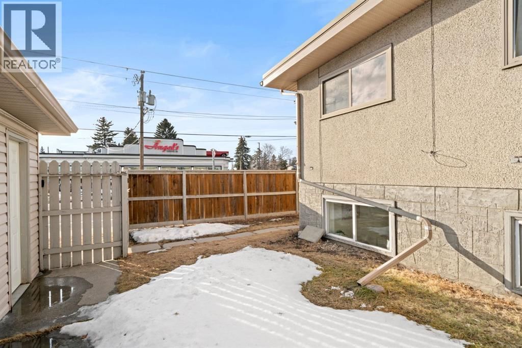 8547 47 AVENUE NORTHWEST Image 39