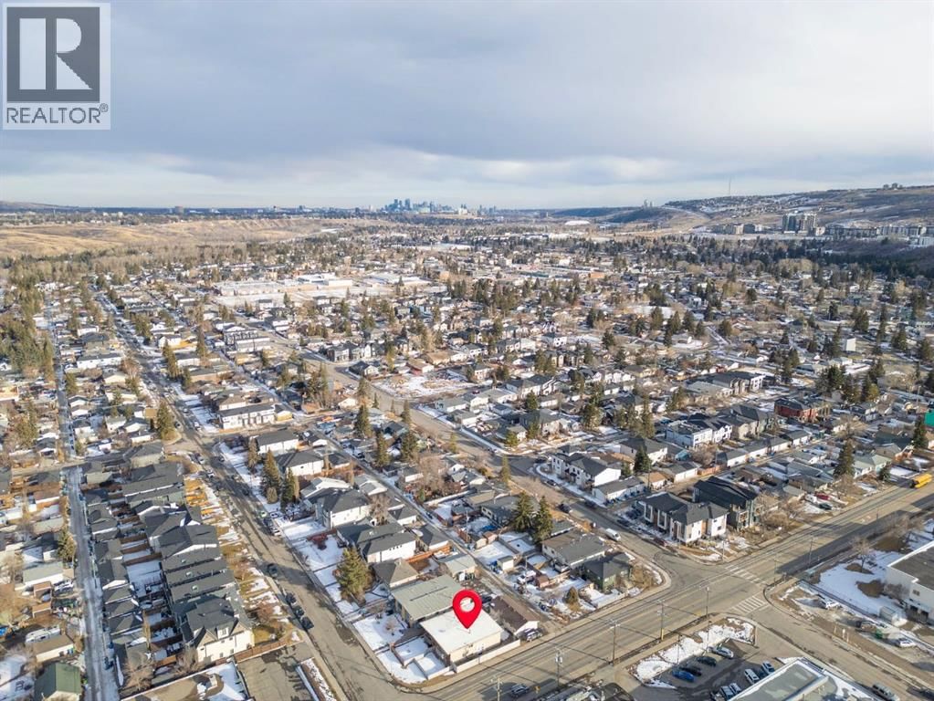 8547 47 AVENUE NORTHWEST Image 44