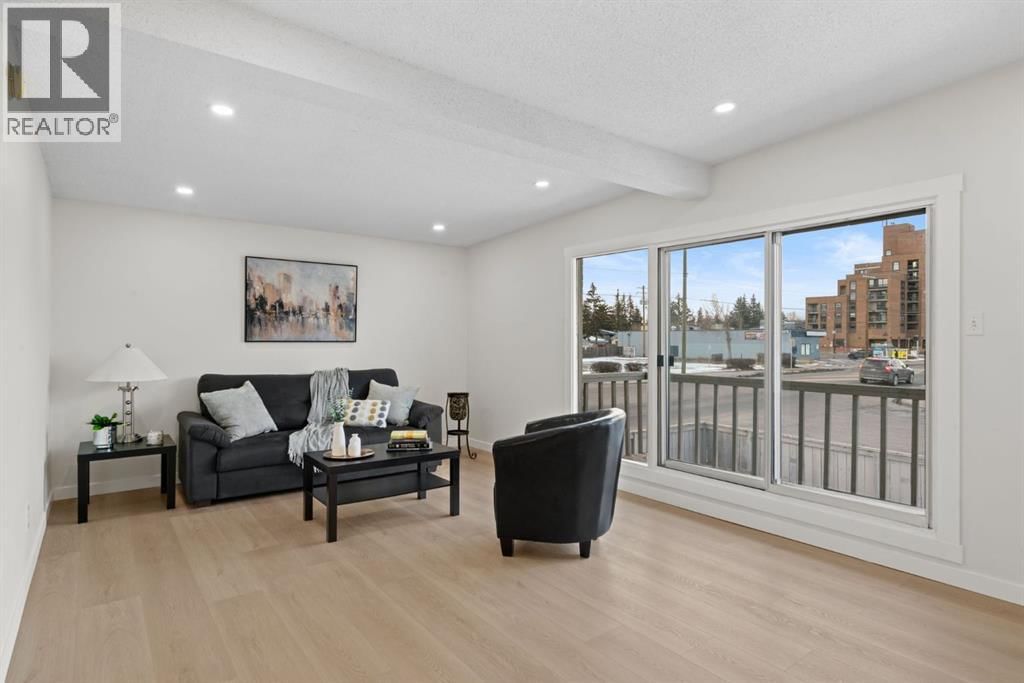 8547 47 AVENUE NORTHWEST Image 8