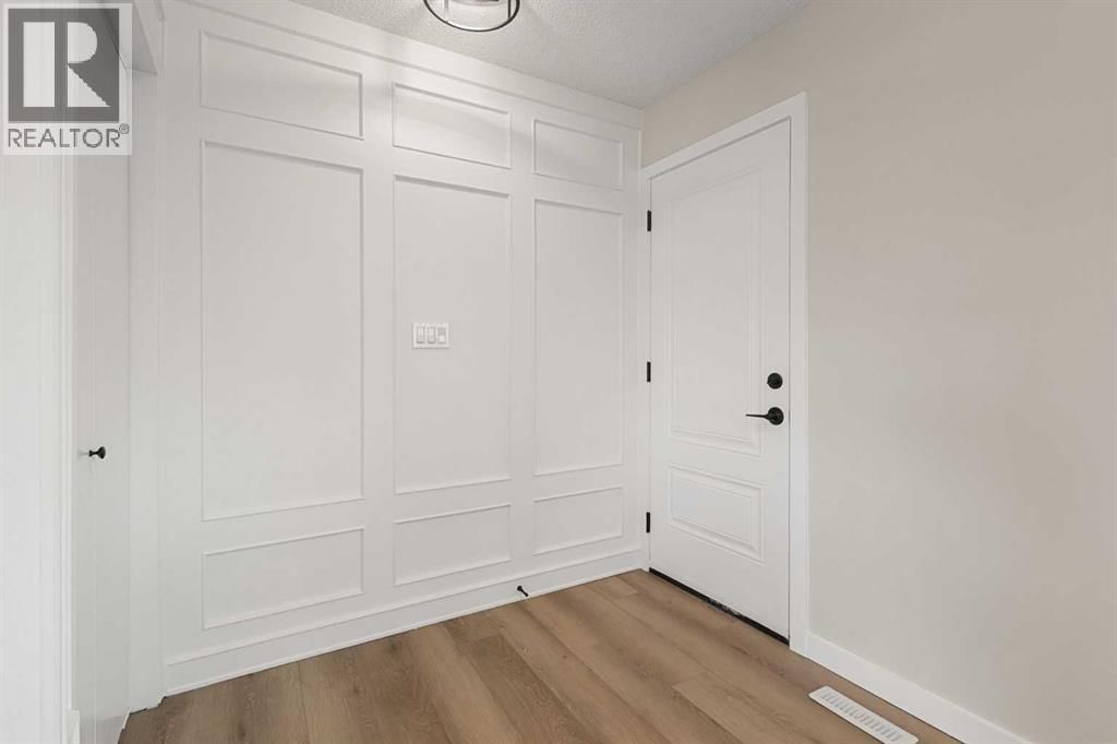 347 QUEENSLAND DRIVE SOUTHEAST Image 2