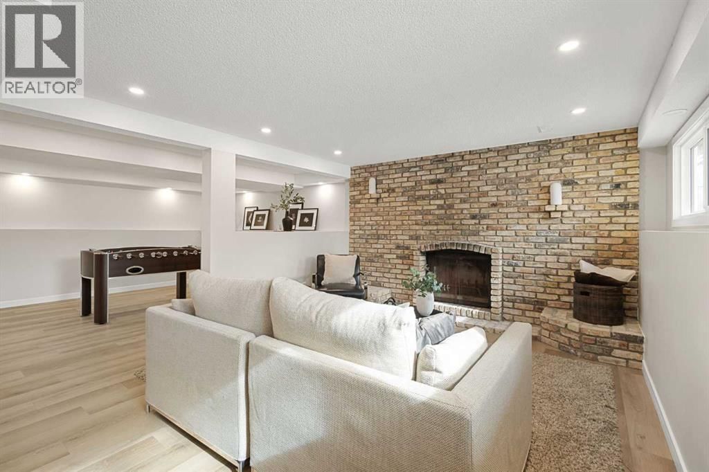 347 QUEENSLAND DRIVE SOUTHEAST Image 27