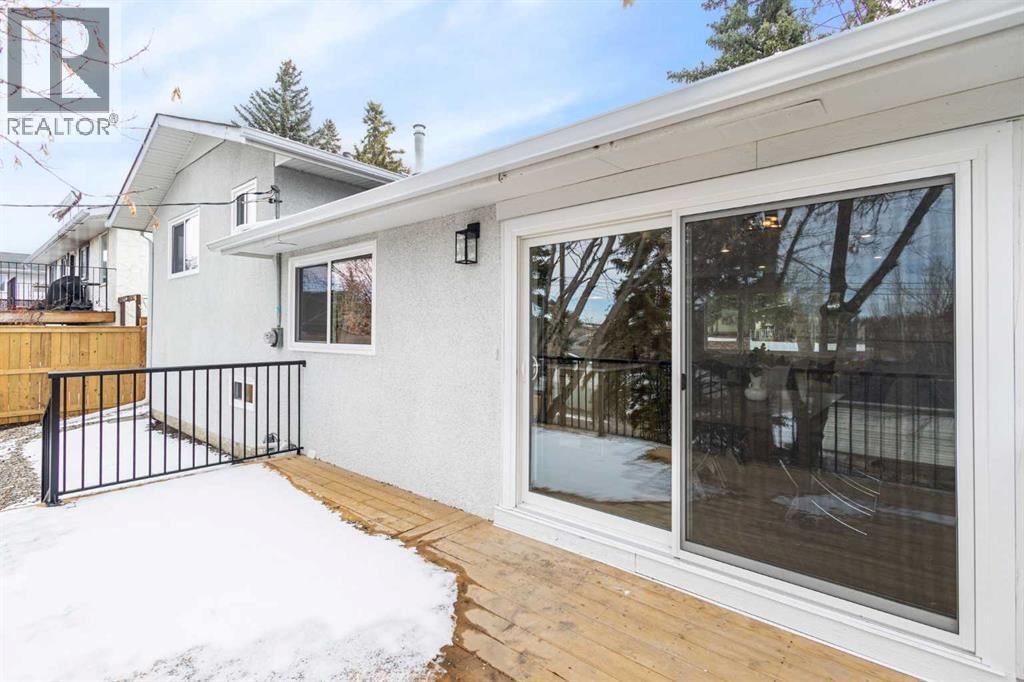 347 QUEENSLAND DRIVE SOUTHEAST Image 37