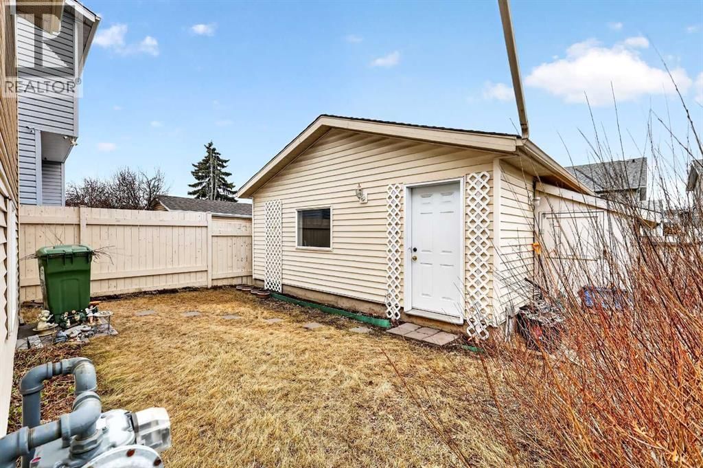 886 ERIN WOODS DRIVE SOUTHEAST Image 39