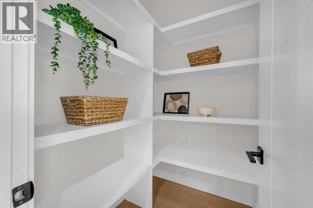 8114 BOWNESS ROAD NORTHWEST Image 14