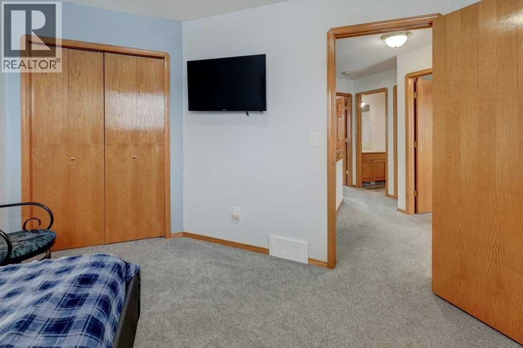 182 HARVEST CREEK CLOSE NORTHEAST Image 20