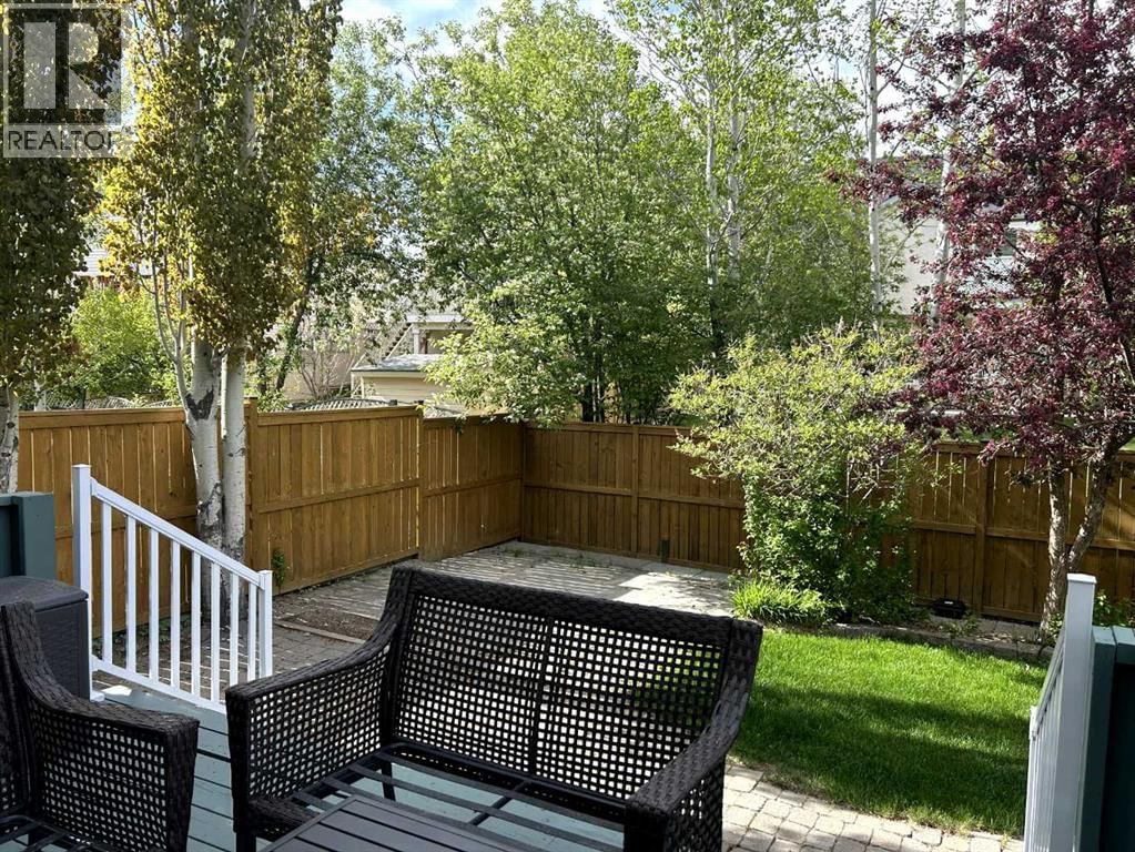 182 Harvest Creek Close property photo