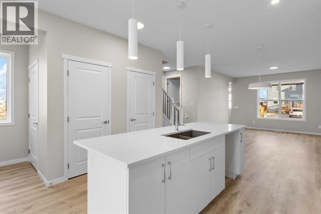 118 MONTANE LINK SOUTHEAST Image 3