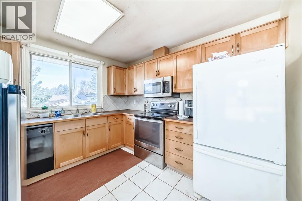 247 Bracewood Road property photo