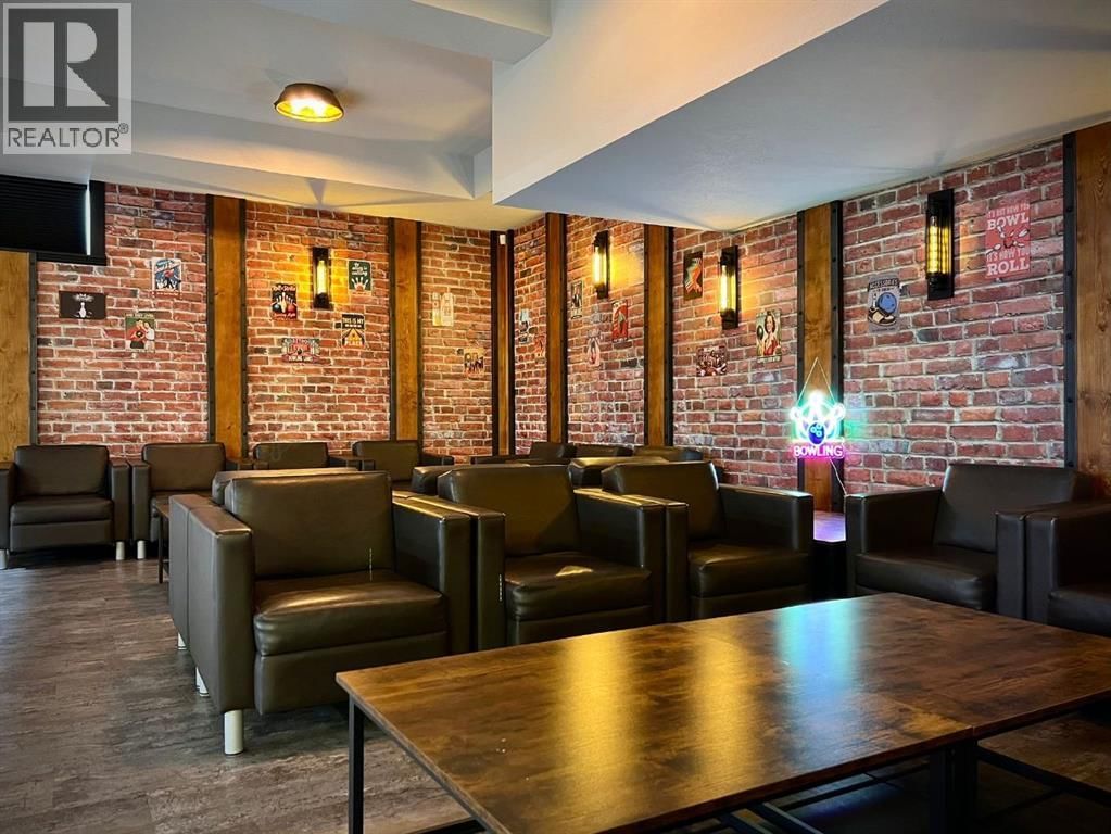 10004 100 STREET Image 14