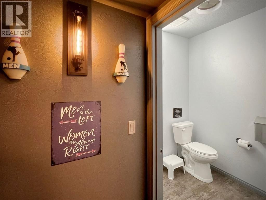 10004 100 STREET Image 23