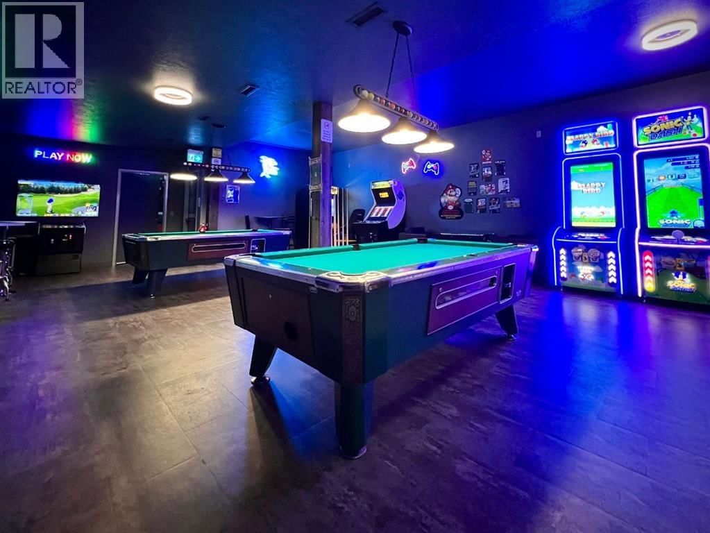 10004 100 STREET Image 32