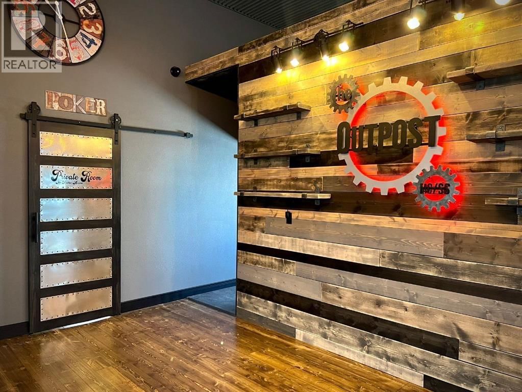 10004 100 STREET Image 43