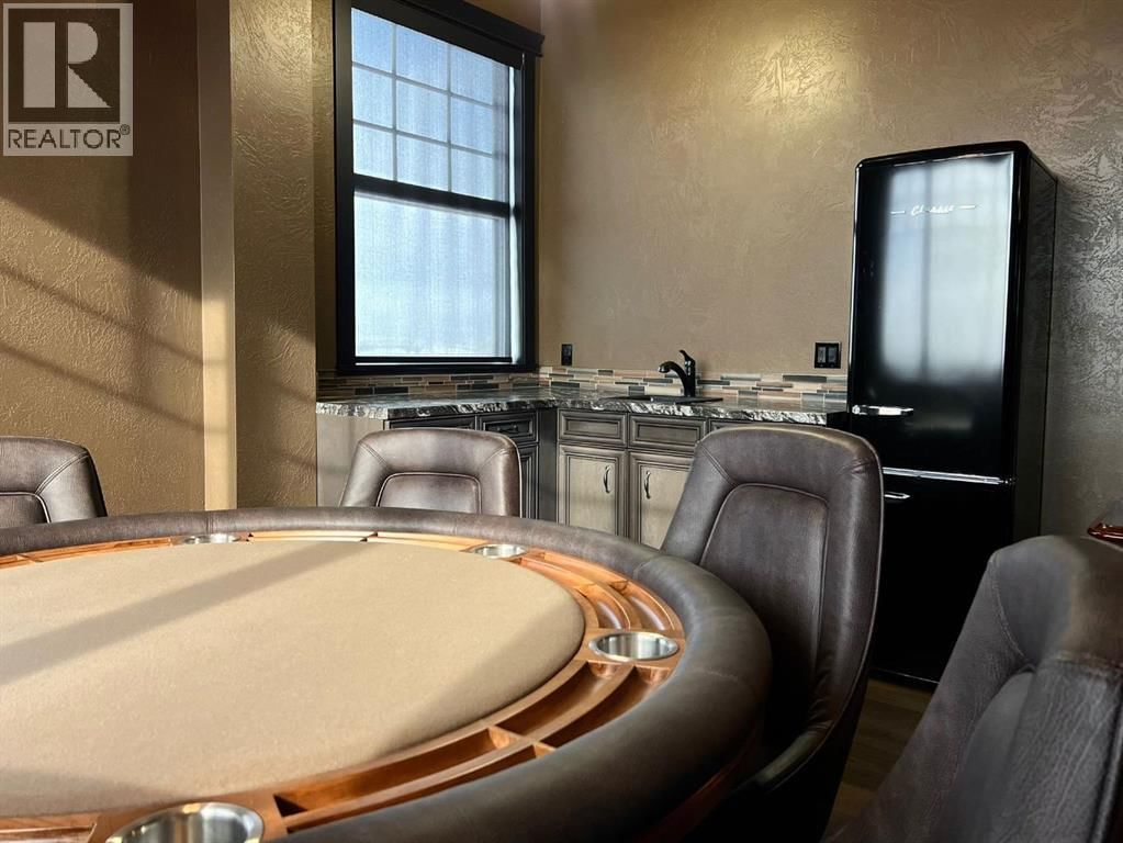 10004 100 STREET Image 46