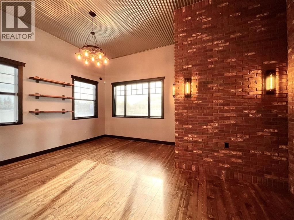 10004 100 STREET Image 49