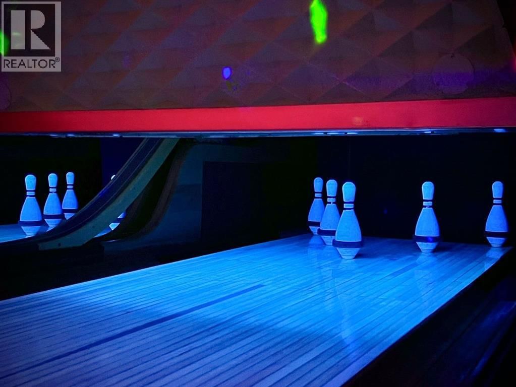 10004 100 STREET Image 5