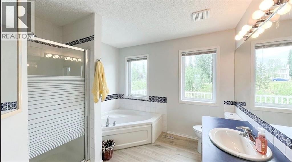 188 TUSCANY VALLEY DRIVE NORTHWEST Image 17