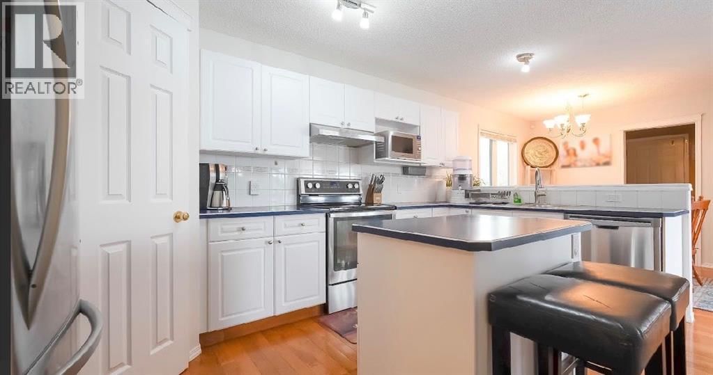 188 TUSCANY VALLEY DRIVE NORTHWEST Image 5