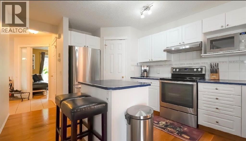 188 TUSCANY VALLEY DRIVE NORTHWEST Image 7