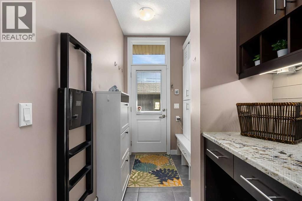 521 9 AVENUE NORTHEAST Image 11