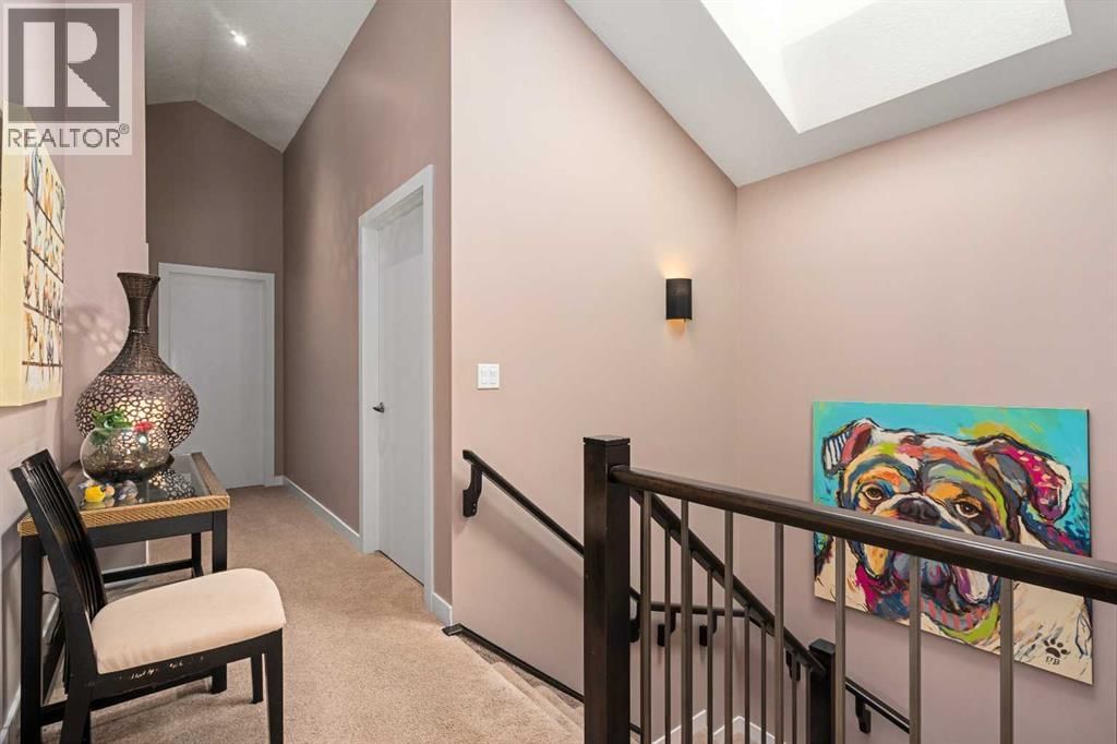 521 9 AVENUE NORTHEAST Image 15