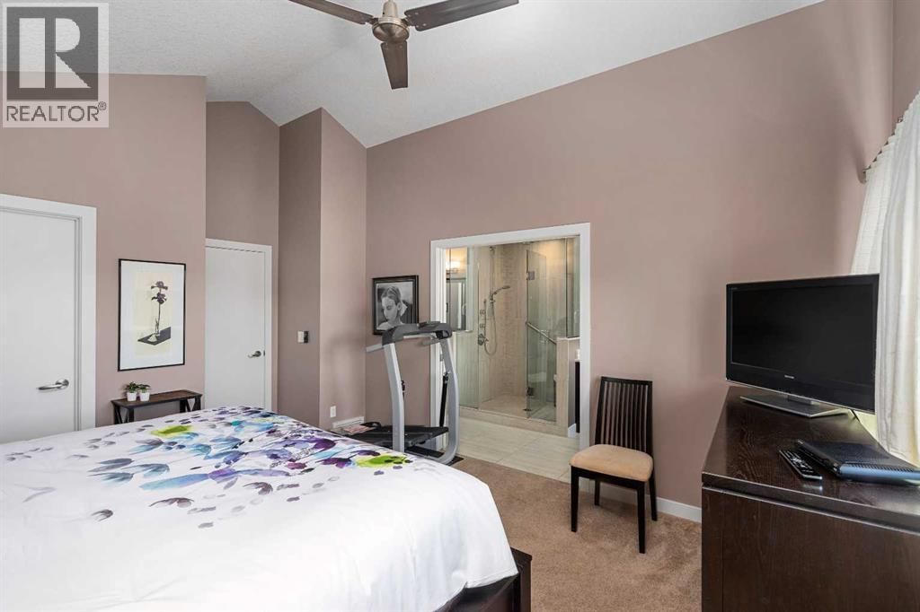 521 9 AVENUE NORTHEAST Image 22