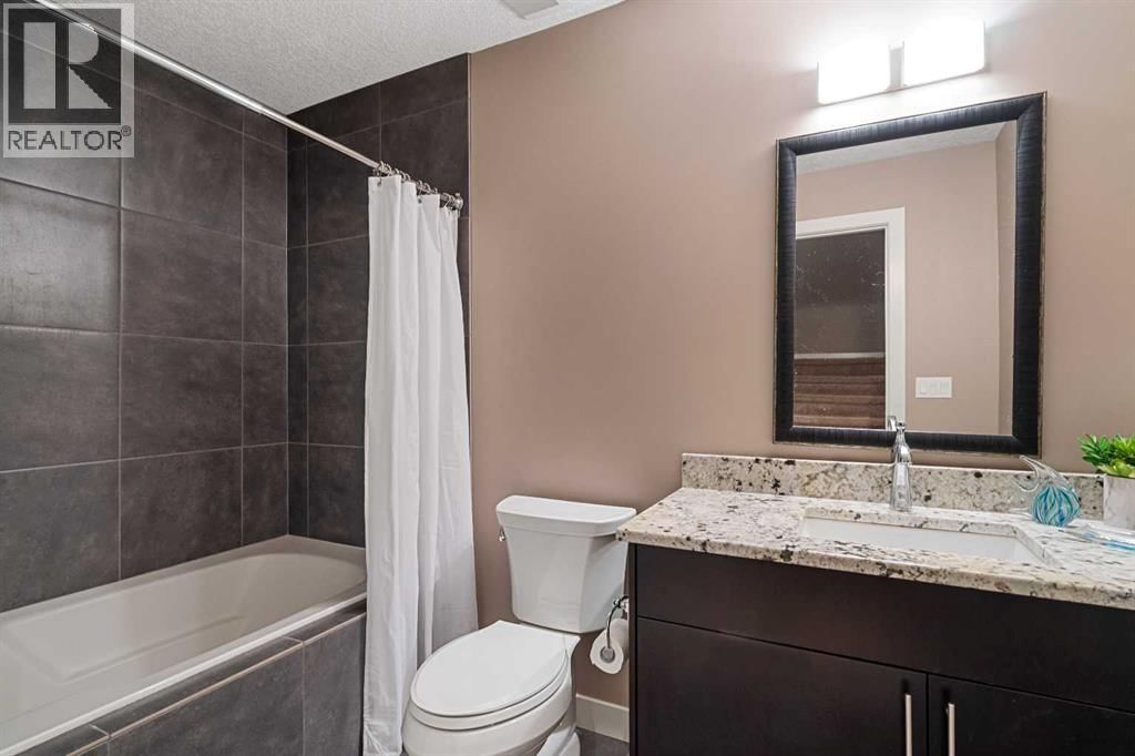 521 9 AVENUE NORTHEAST Image 30