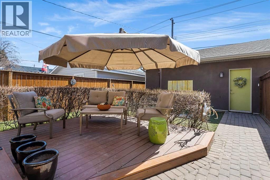 521 9 AVENUE NORTHEAST Image 44