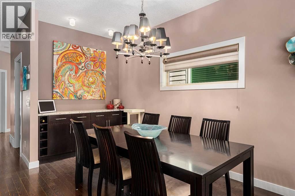 521 9 AVENUE NORTHEAST Image 7