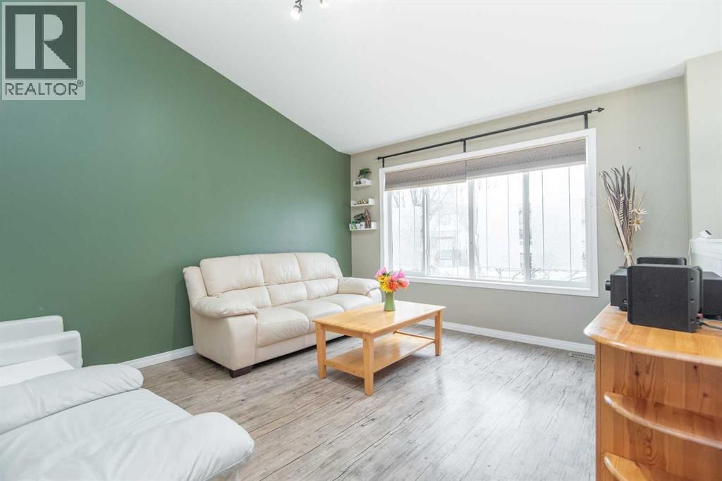 81 INGLEWOOD DRIVE Image 12