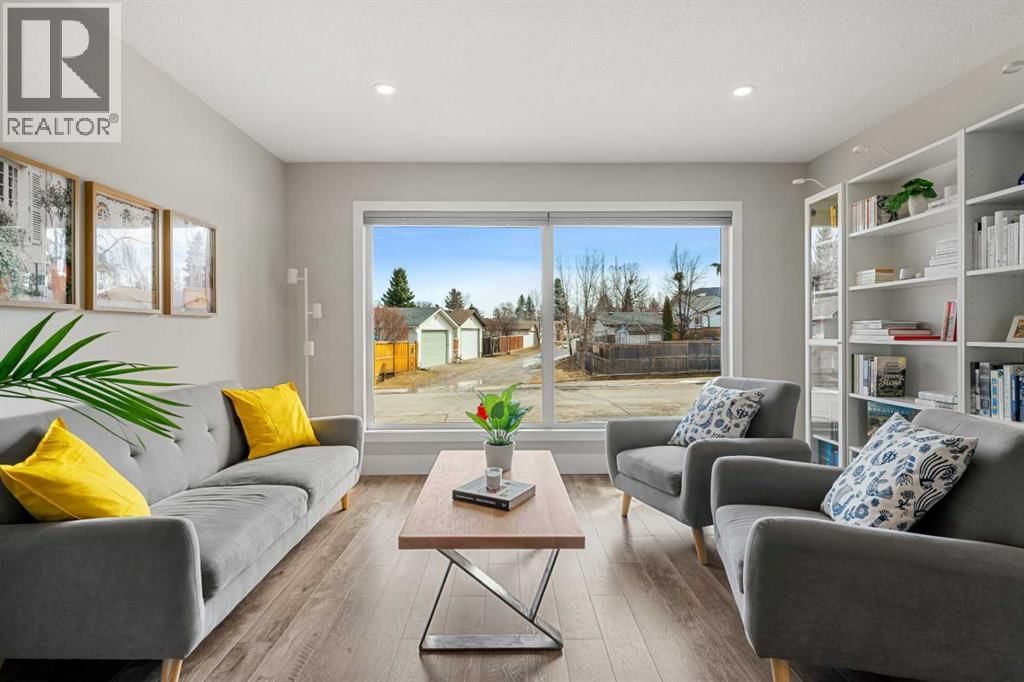 16 MIDCREST RISE SOUTHEAST Image 7