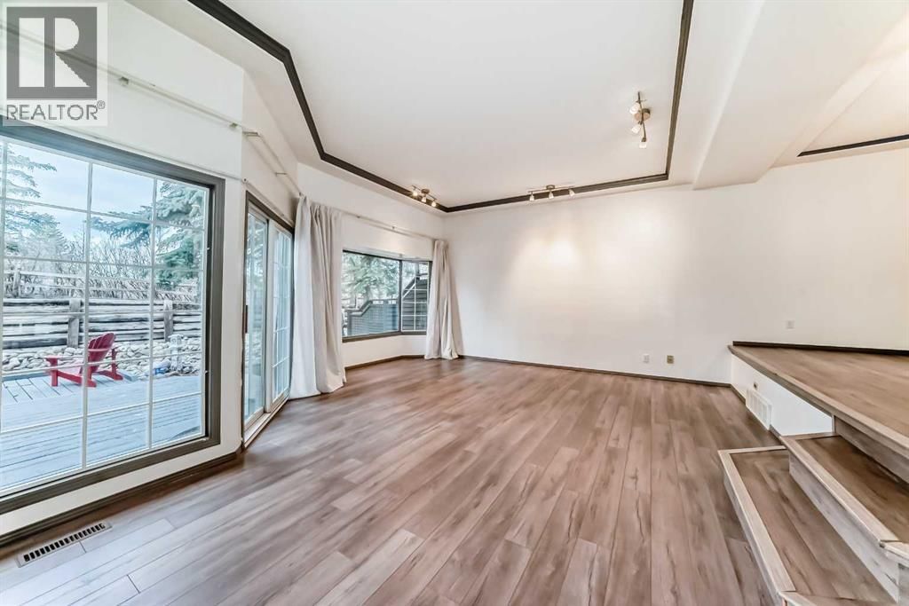 4037 42 Street property photo