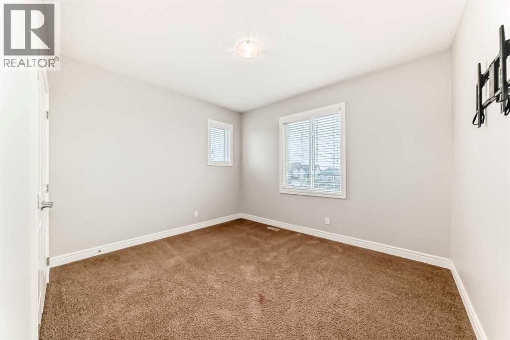 7904 MASTERS BOULEVARD SOUTHEAST Image 32