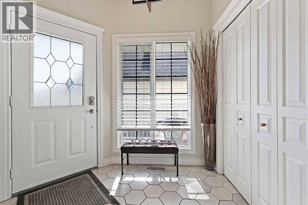 739 CIMARRON CLOSE Image 4