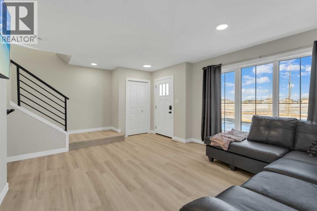 24 STATION DRIVE Image 5