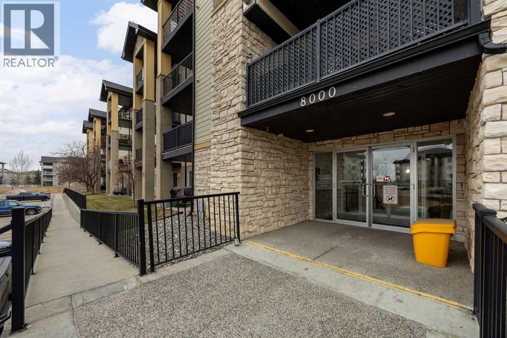 304 MACKENZIE WAY SOUTHWEST Image 19