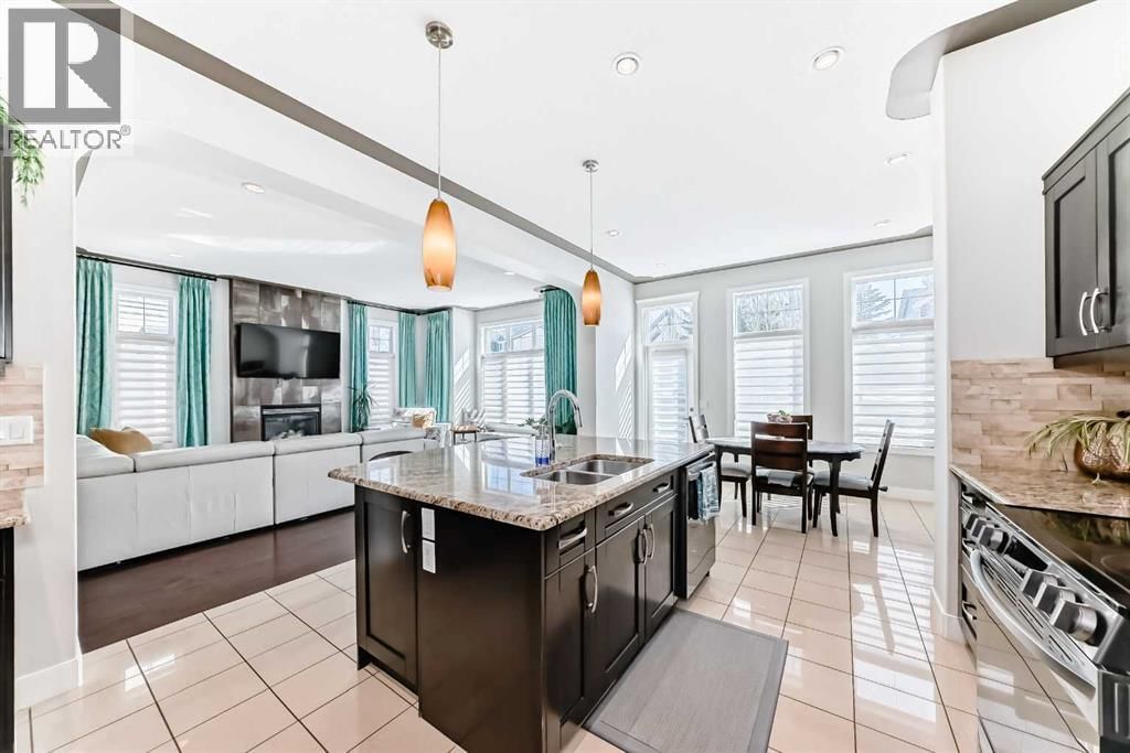 274 KINGSBURY VIEW SOUTHEAST Image 11