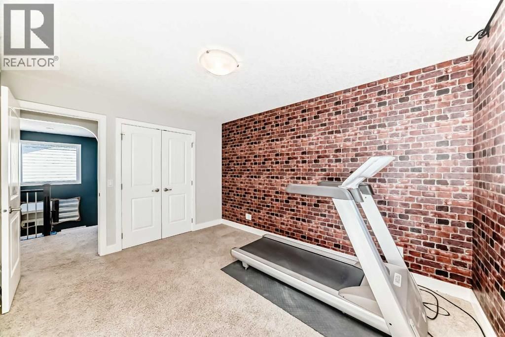 274 KINGSBURY VIEW SOUTHEAST Image 31