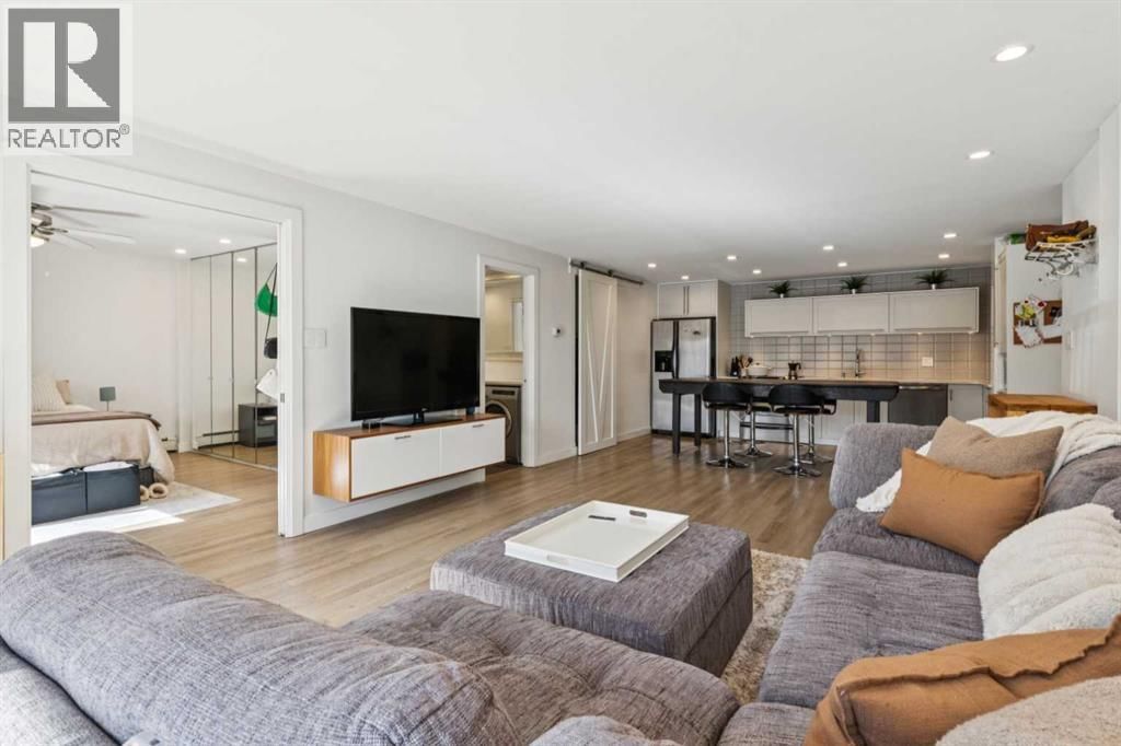 1222 13 Avenue property photo
