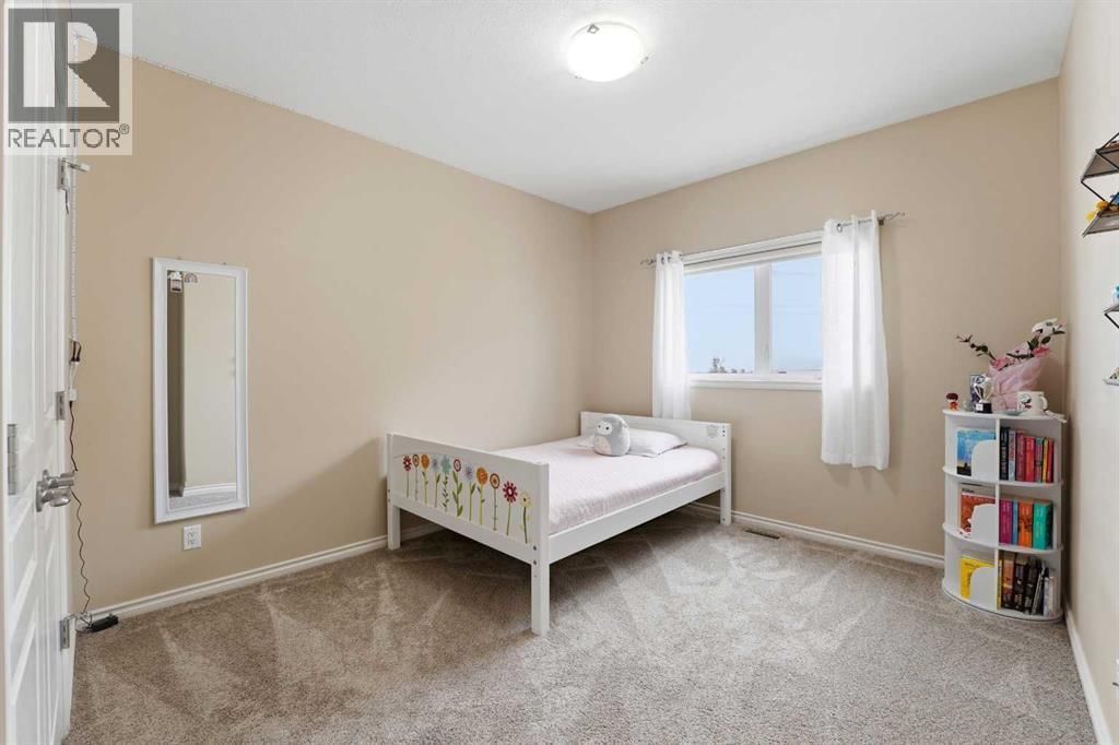 122 SUTHERLAND CLOSE Image 22