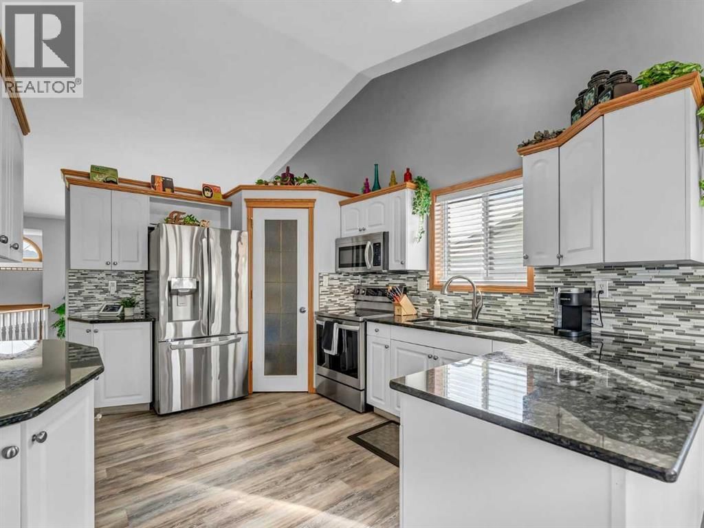 123 UPLAND ROAD WEST Image 11