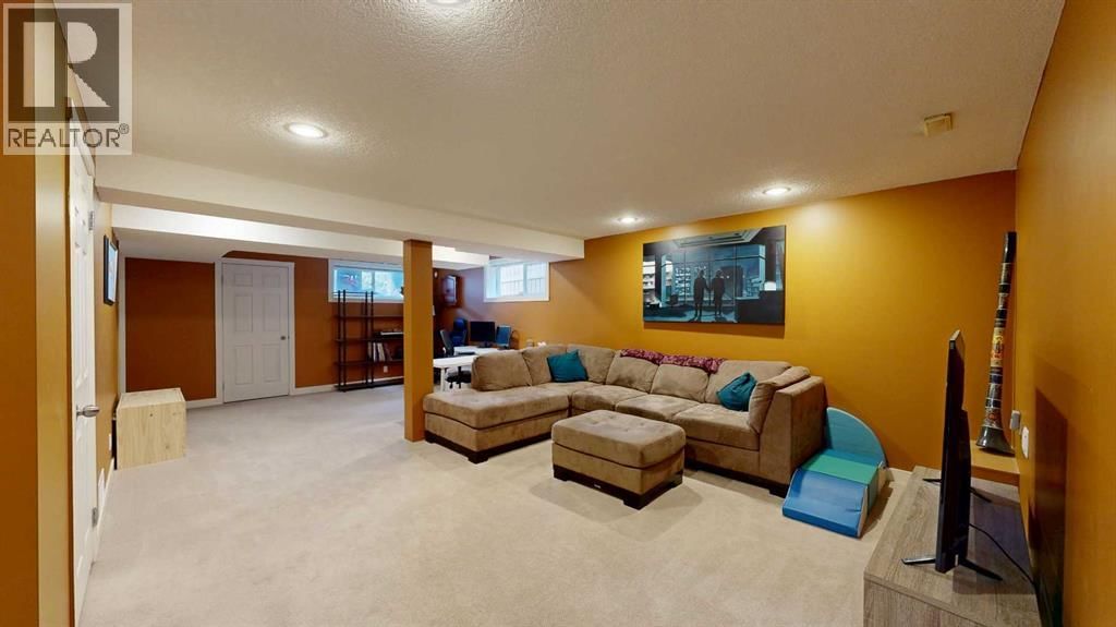 95 COVEPARK PLACE NORTHEAST Image 25